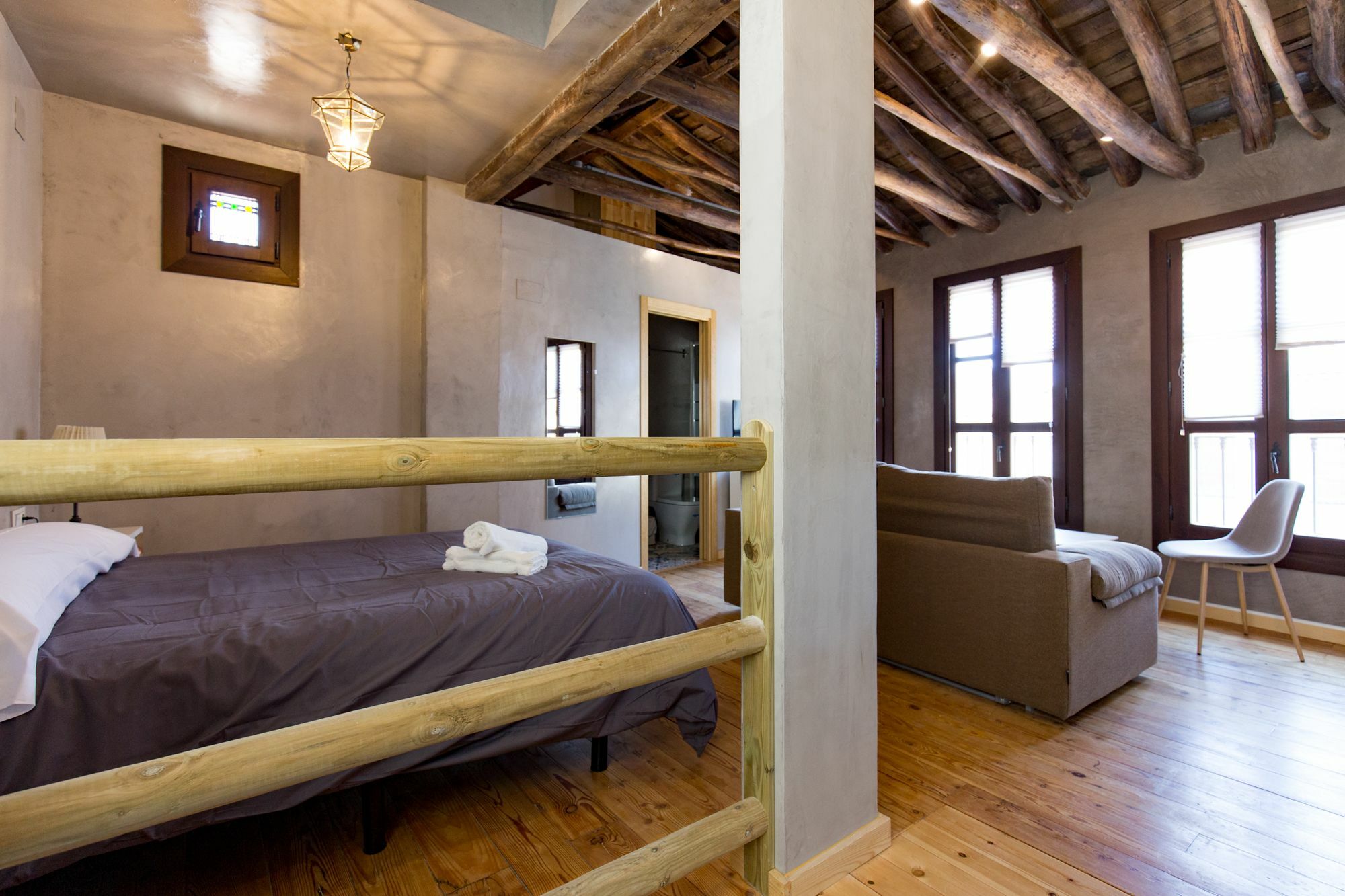 Los Lobos Suites Apartamentos 그라나다 외부 사진