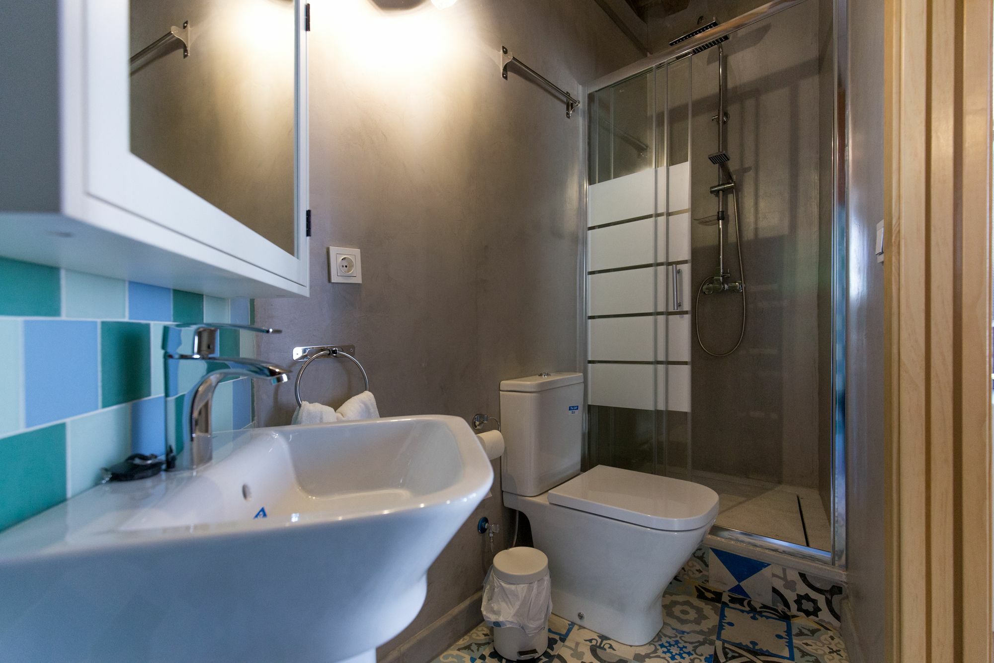 Los Lobos Suites Apartamentos 그라나다 외부 사진