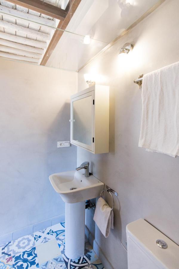 Los Lobos Suites Apartamentos 그라나다 외부 사진