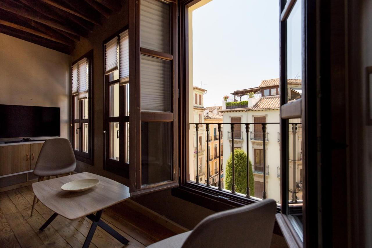 Los Lobos Suites Apartamentos 그라나다 외부 사진